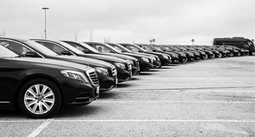 Cho thuê xe sang 5 chỗ Mercedes E, S Class