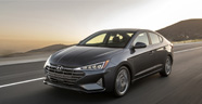 Giá thuê xe 4 chỗ Elantra tại Red Sun