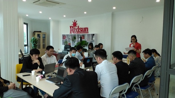 Đào tạo nhân sự Nội bộ của công ty Red Sun Đào tạo nhân sự Nội bộ của công ty Red Sun